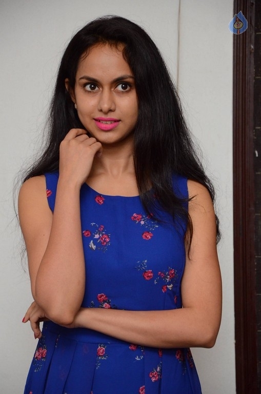 Pallavi Dora Gallery - 16 / 17 photos