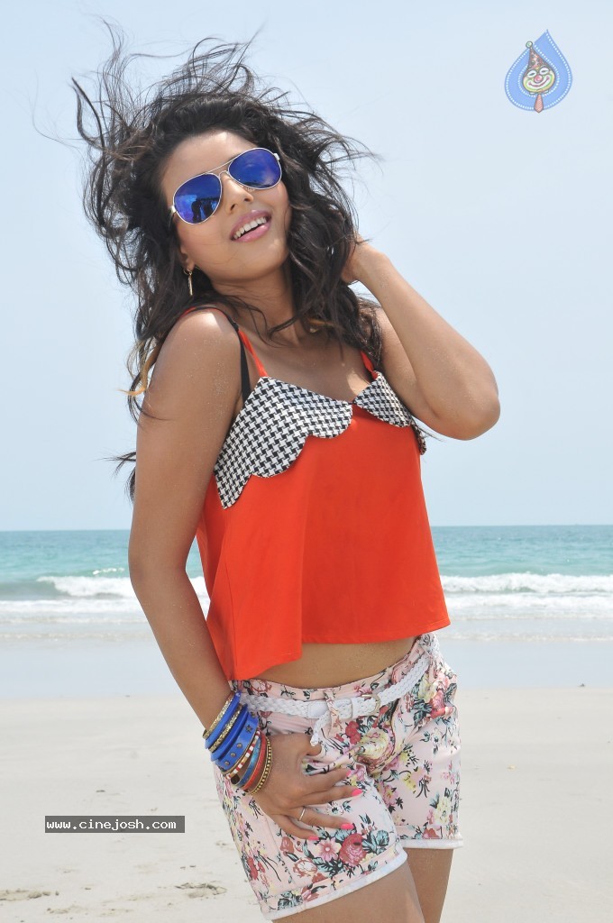 Pamela Hot Stills - 8 / 42 photos