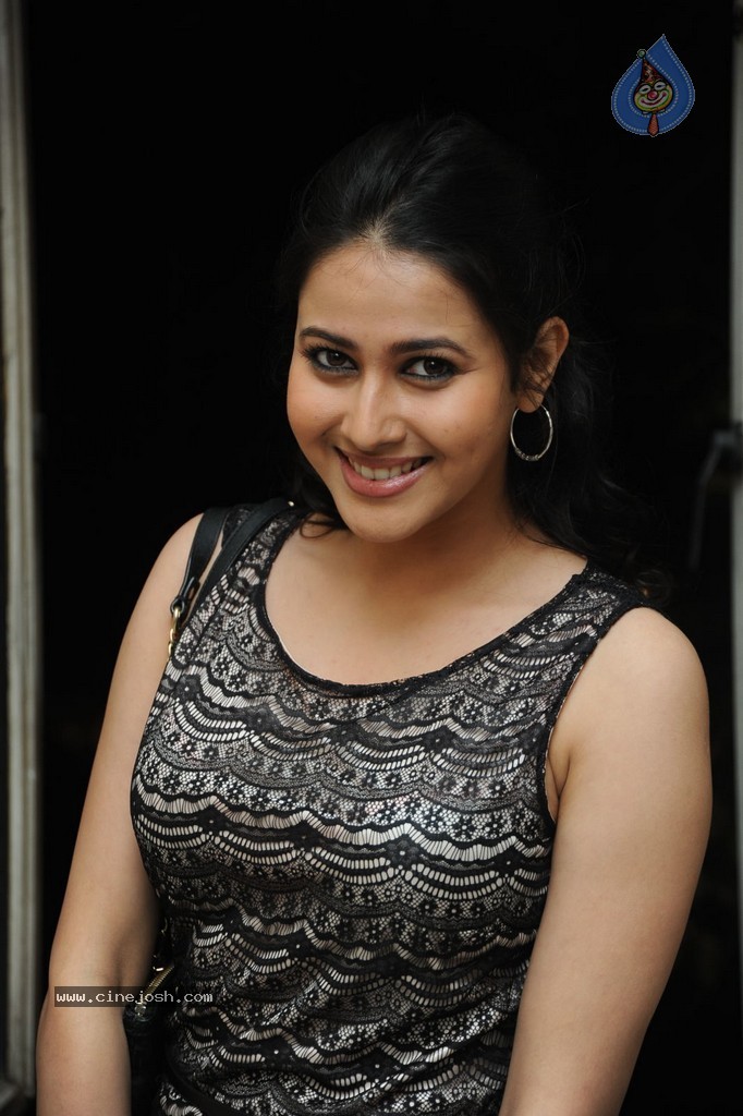 Panchi Bora Latest Photos - 58 / 80 photos