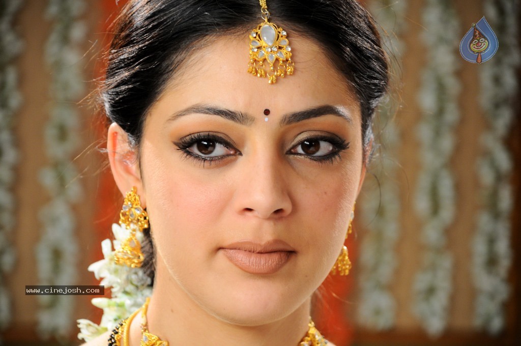 Parvathi Melton Latest Gallery - 17 / 89 photos