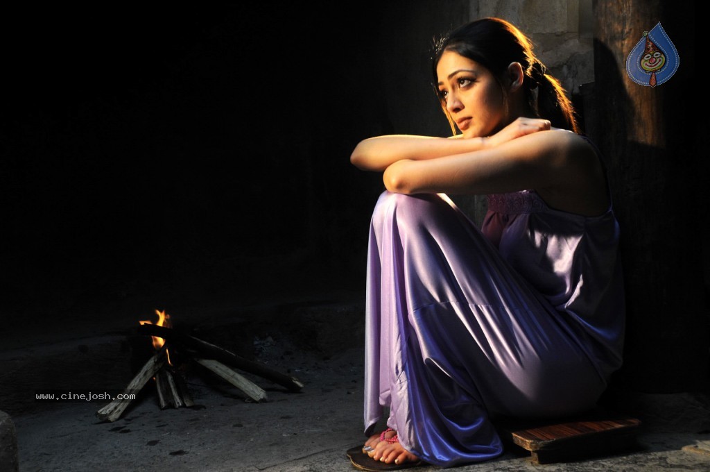 Parvathi Melton Latest Gallery - 19 / 89 photos