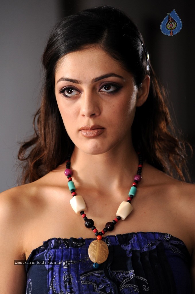 Parvathi Melton Latest Gallery - 34 / 89 photos