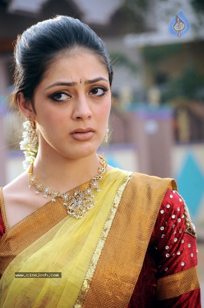 Parvathi Melton Latest Gallery - 40 / 89 photos