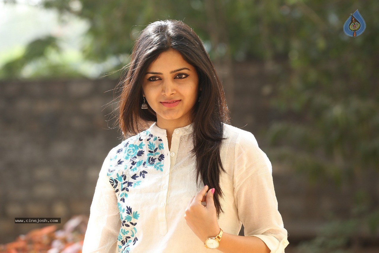 Pavani Gangireddy New Photos - 29 / 60 photos