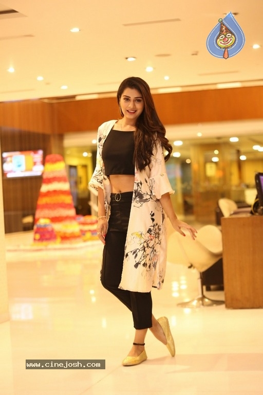 Payal Rajput New Photos - 16 / 17 photos