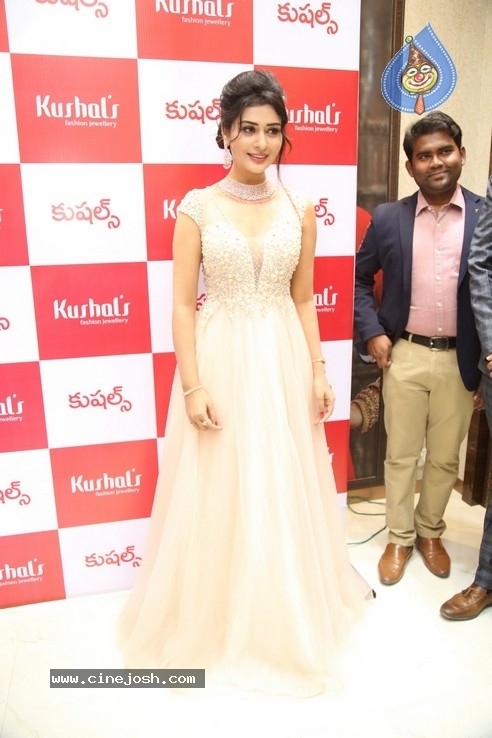 Payal Rajput Photos - 7 / 20 photos