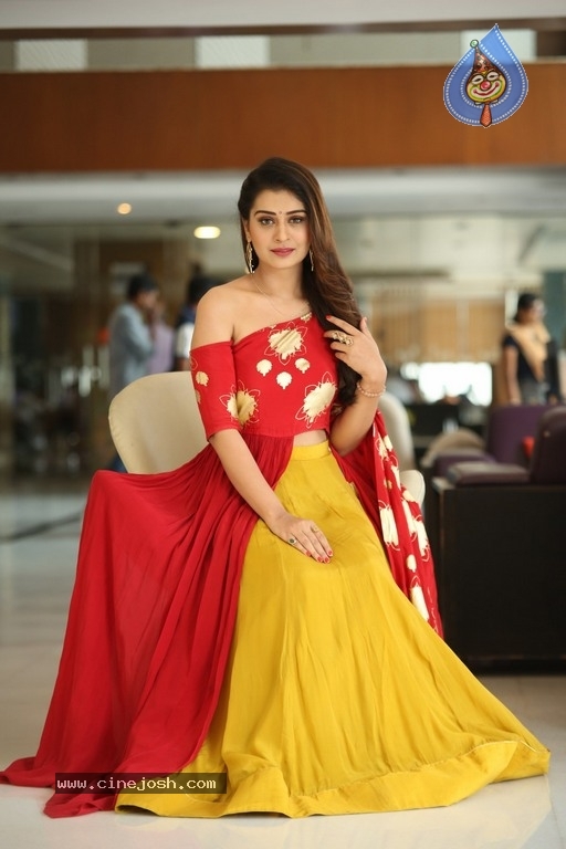 Payal Rajput Photos - 2 / 20 photos