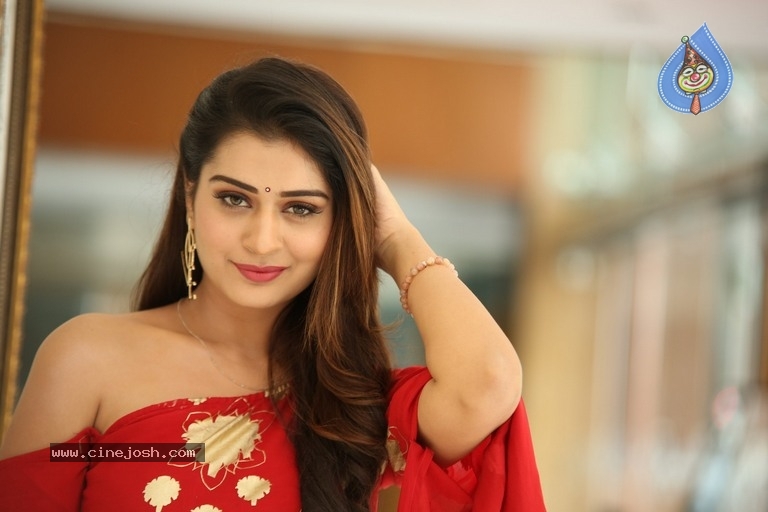 Payal Rajput Photos - 8 / 20 photos