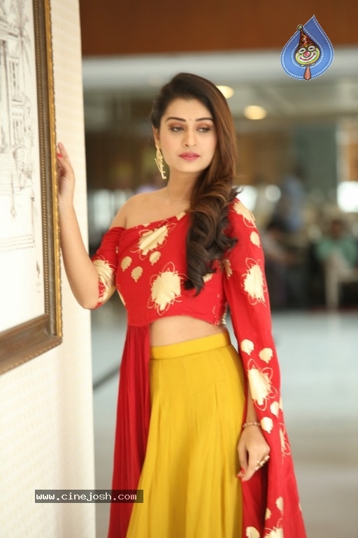 Payal Rajput Photos - 11 / 20 photos