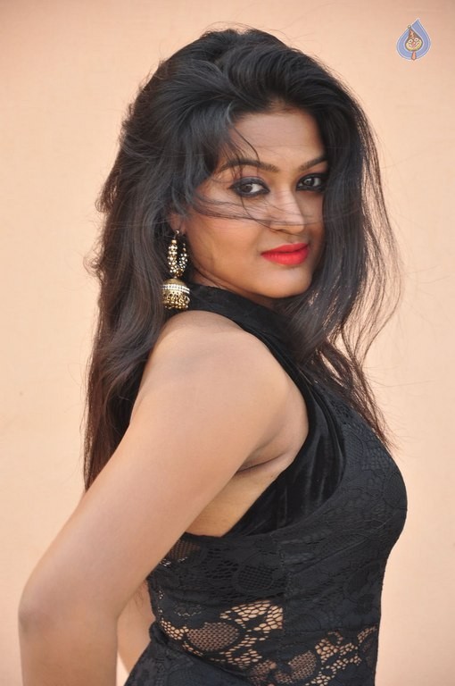 Pentali Sen Photos - 32 / 50 photos