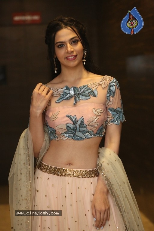 Perlene Bhesania Photos - 23 / 38 photos
