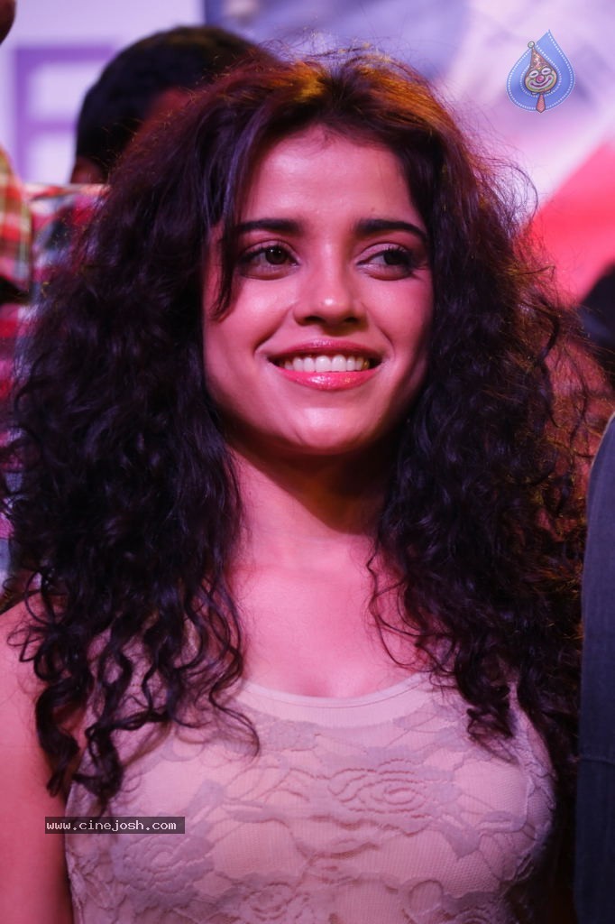 Piaa Bajpai Latest Stills - 35 / 63 photos