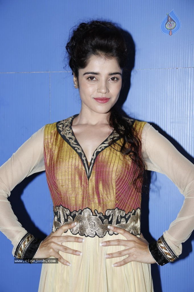 Piaa Bajpai New Stills - 63 / 63 photos