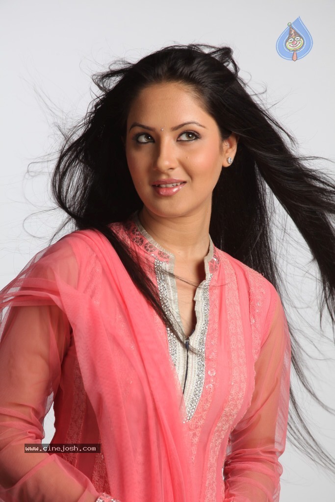 Pooja Bose Latest Stills - 54 / 56 photos