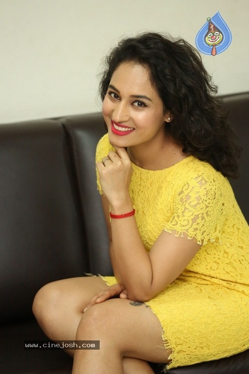 Pooja Ramachandran Latest Photos - 2 / 28 photos