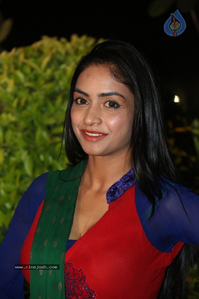 Pooja Sri New Gallery - 141 / 144 photos