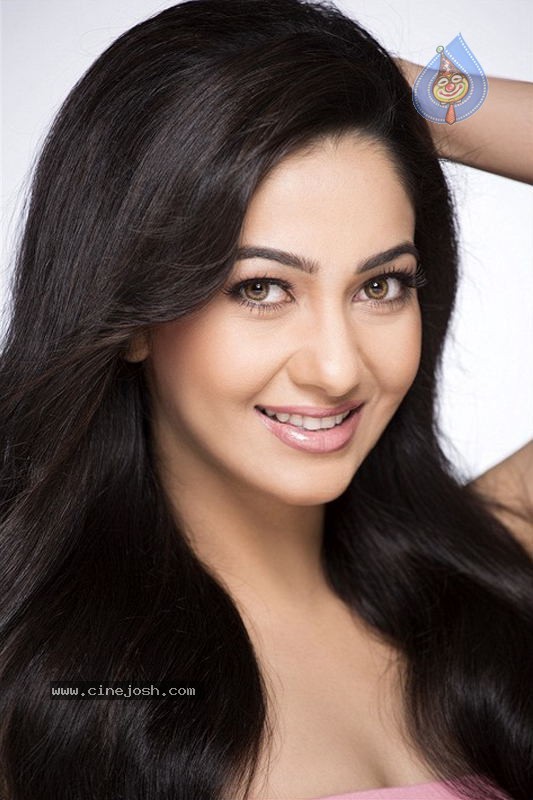 Pooja Varma Portfolio Stills - 9 / 25 photos