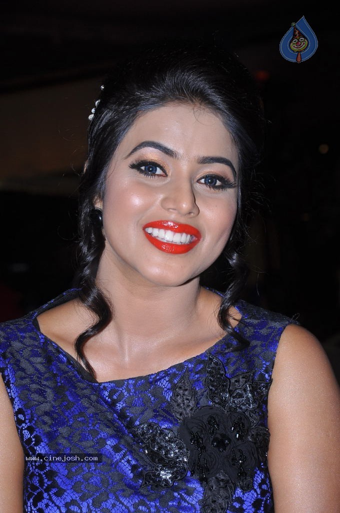 Poorna Latest Pics  - 58 / 92 photos