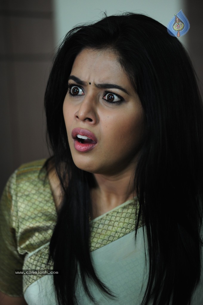Poorna New Gallery - 31 / 58 photos