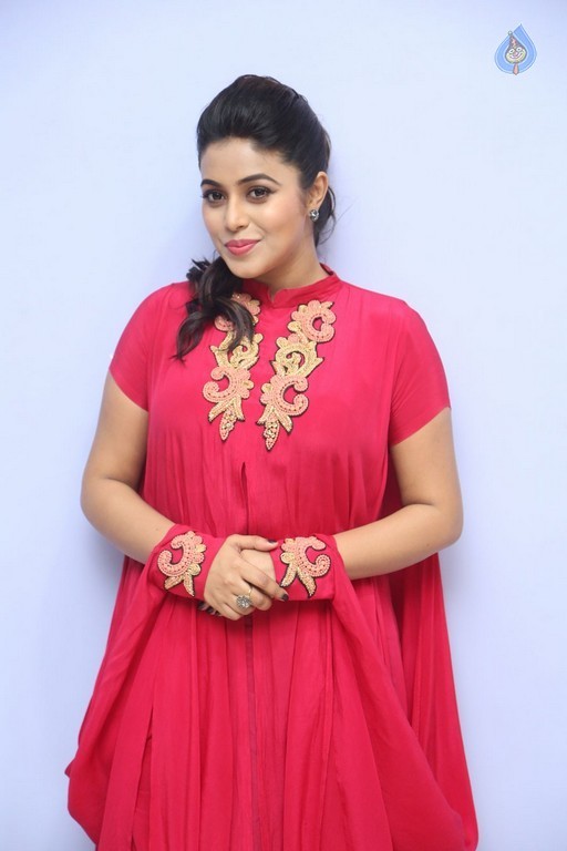 Poorna New Pics - 2 / 53 photos