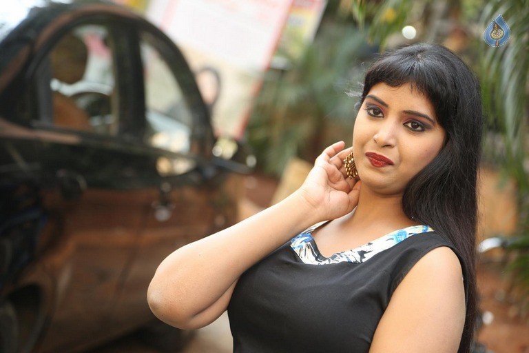 Poorni New Photos - 27 / 27 photos