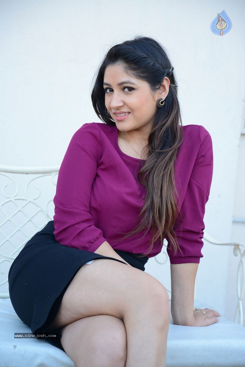 Prabhajeet Kaur New Stills - 7 / 60 photos