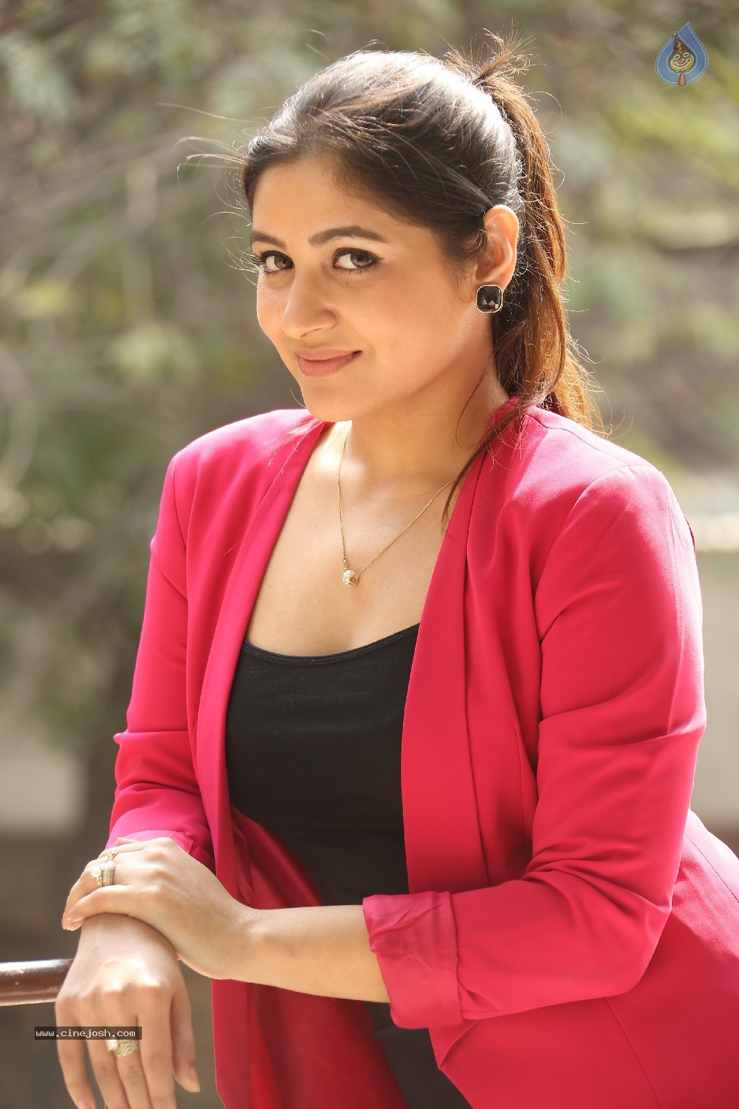 Prabhjeet Kaur New Stills - 59 / 60 photos