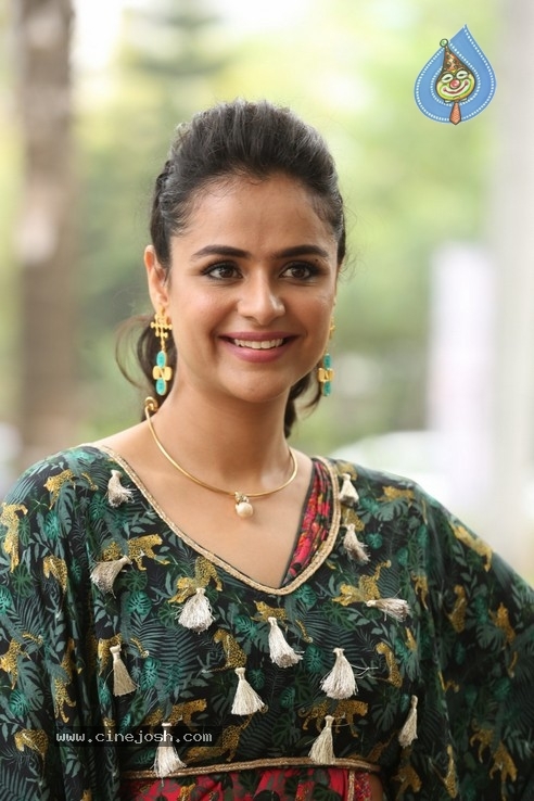 Prachi Tehlan Stills - 15 / 35 photos