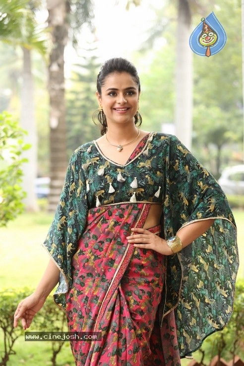 Prachi Tehlan Stills - 21 / 35 photos