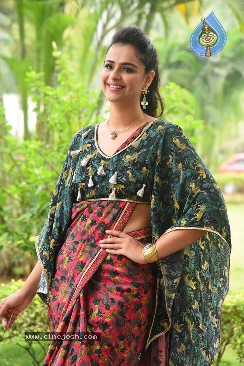 Prachi Tehlan Stills - 34 / 35 photos