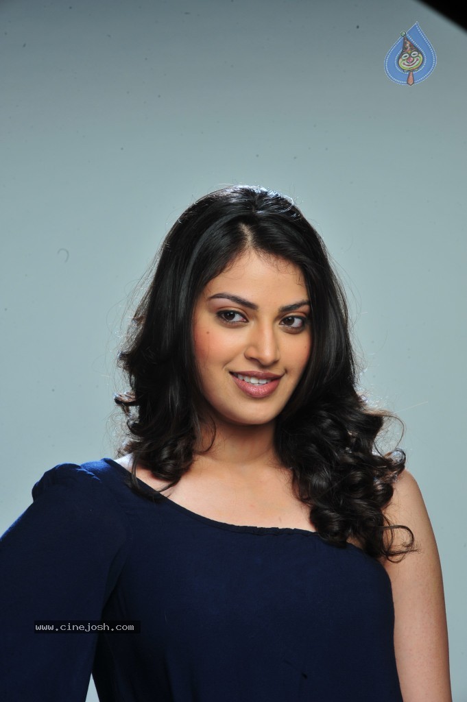 Pragalbha Hot Stills - 25 / 40 photos