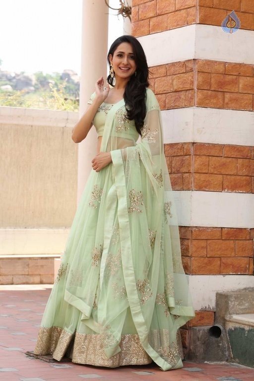 Pragya Jaiswal Latest Photos - 52 / 62 photos
