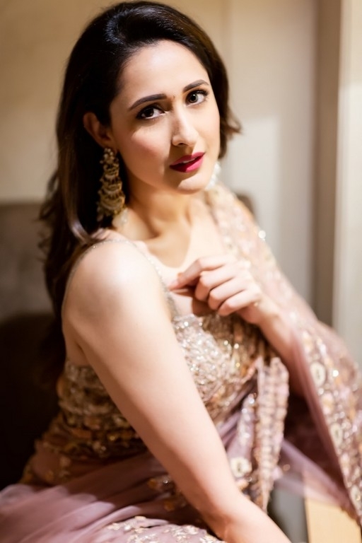 Pragya Jaiswal Photos - 7 / 21 photos