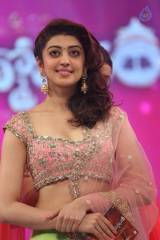 Pranitha at Brahmotsavam Audio Launch - 40 / 40 photos