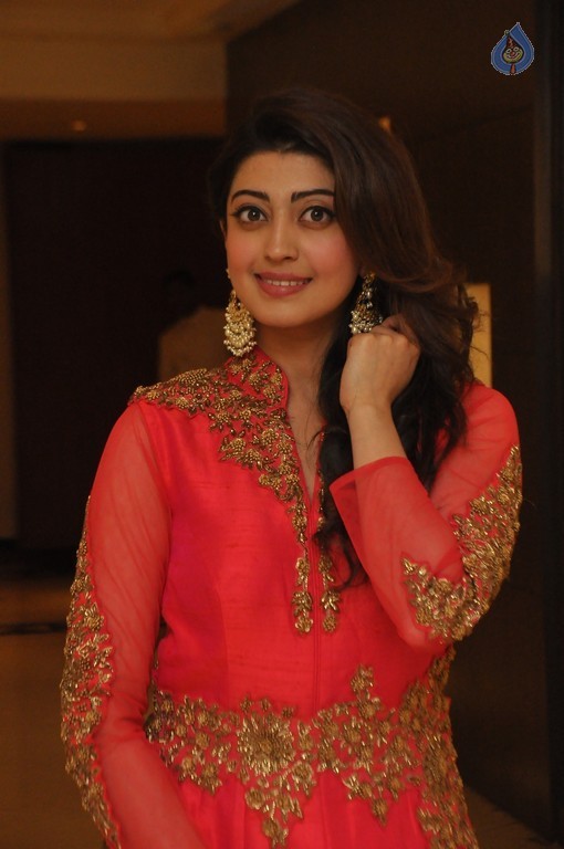 Pranitha Subhash New Photos - 45 / 58 photos
