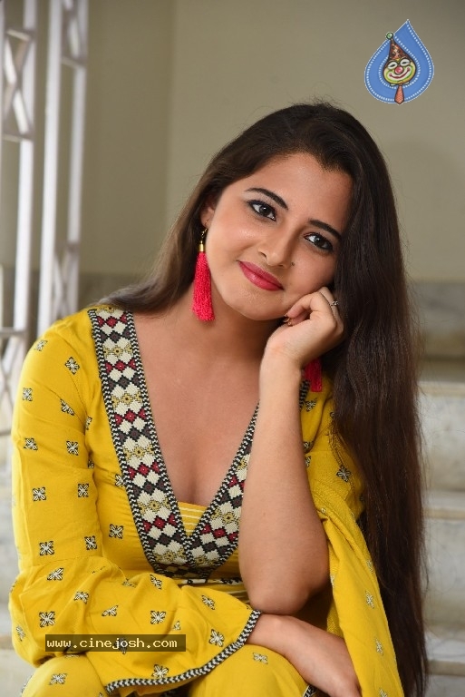 Preethi Asrani Stills - 21 / 21 photos