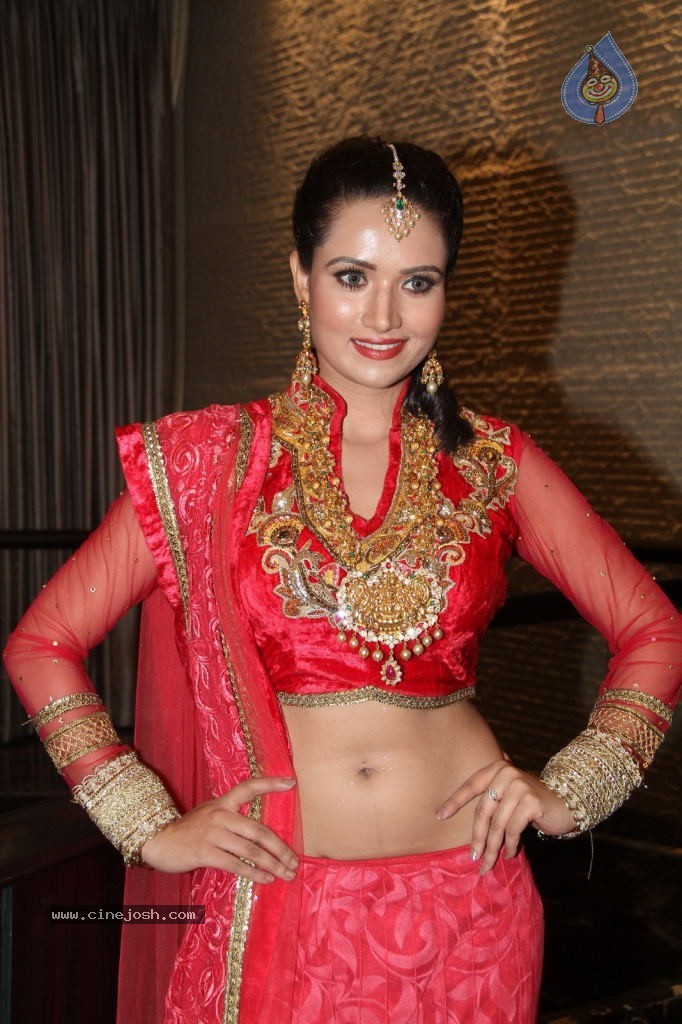 Preethi Rana Hot Photos - 39 / 115 photos