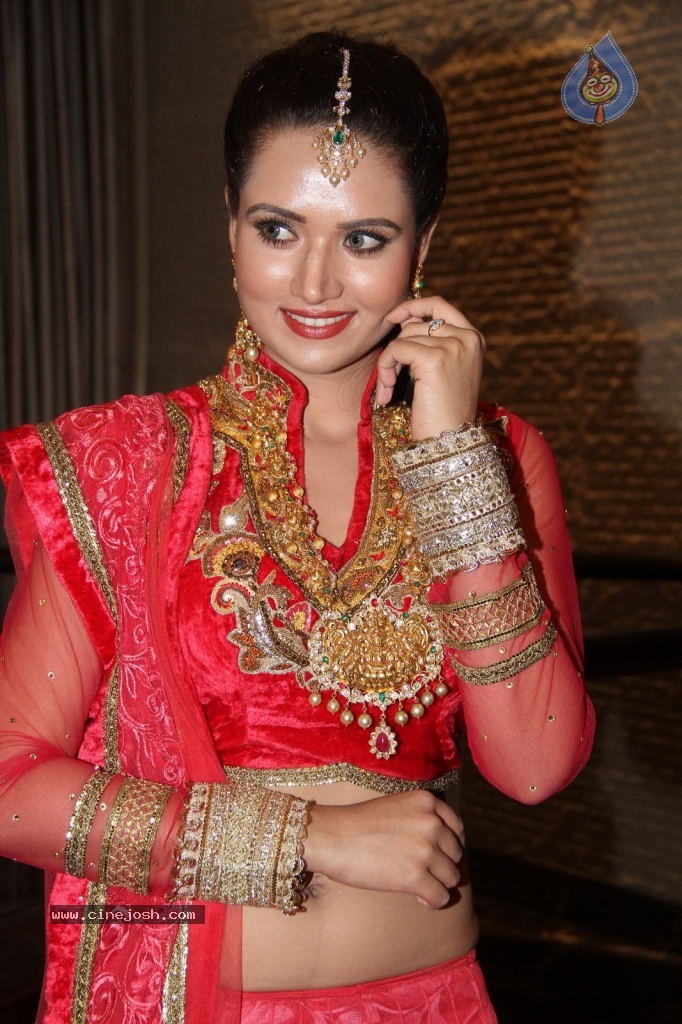 Preethi Rana Hot Photos - 54 / 115 photos