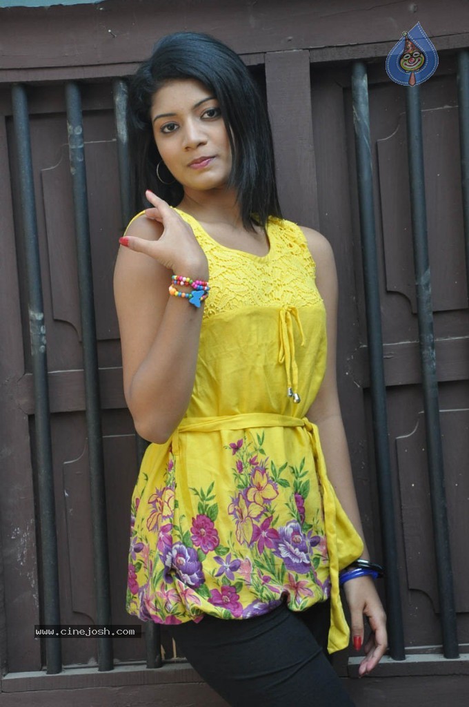 Preksha Sri Hot Stills - 43 / 43 photos