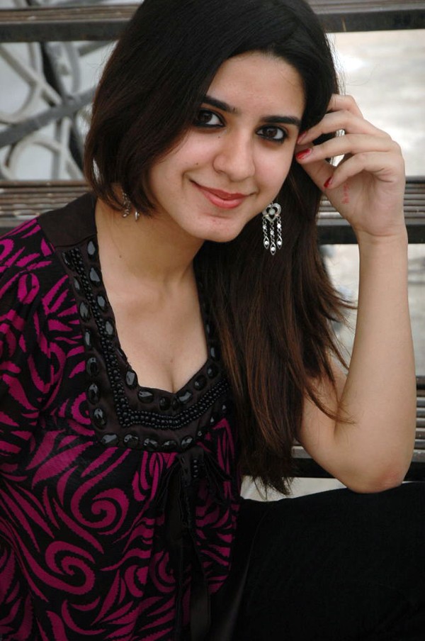 Prerana - Jallu - 29 / 70 photos