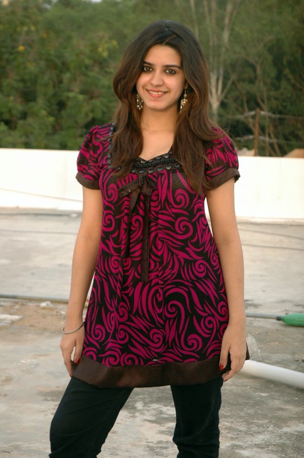 Prerana - Jallu - 45 / 70 photos