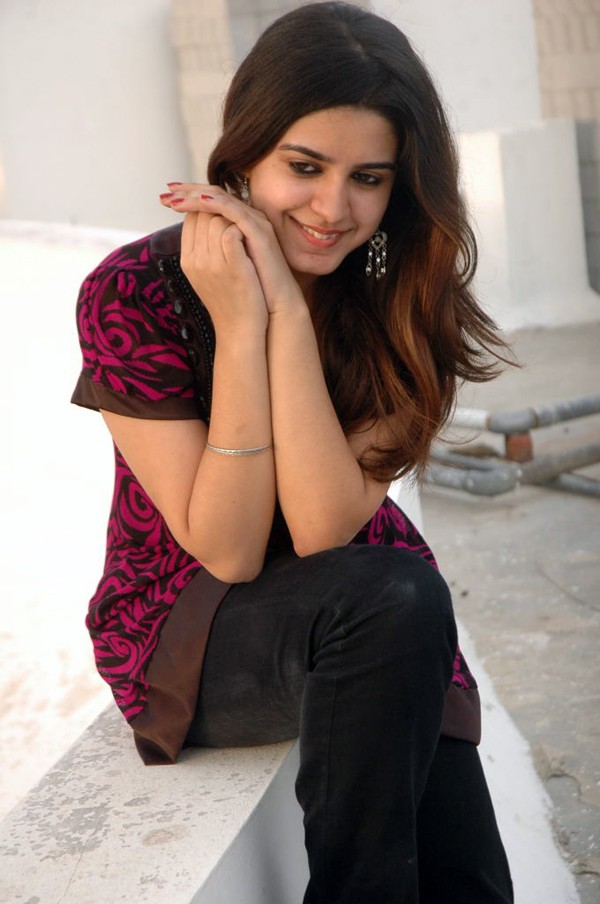 Prerana - Jallu - 54 / 70 photos