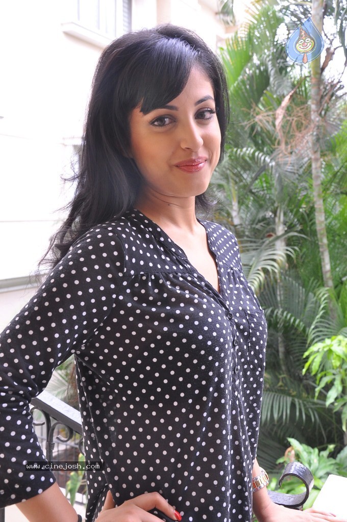 Priya Banerjee New Stills - 50 / 66 photos