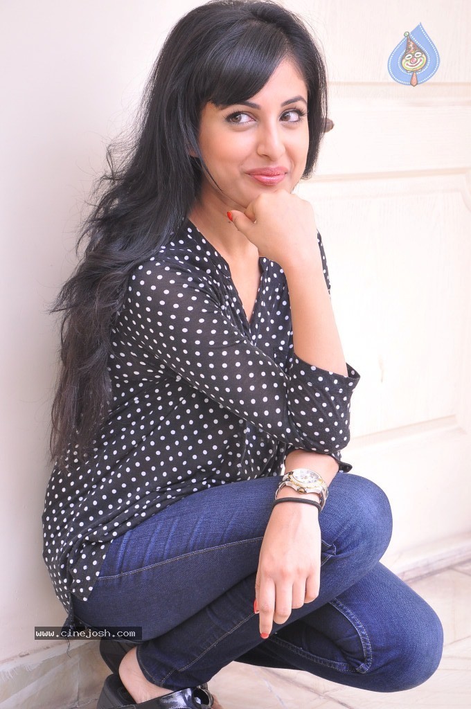Priya Banerjee New Stills - 59 / 66 photos