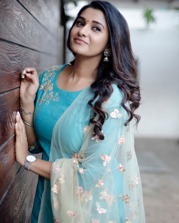 Priya Bhavani Shankar Photos - 2 / 13 photos