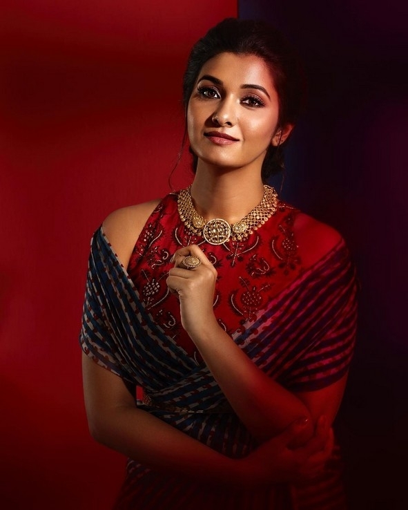 Priya Bhavani Shankar Photos - 6 / 13 photos