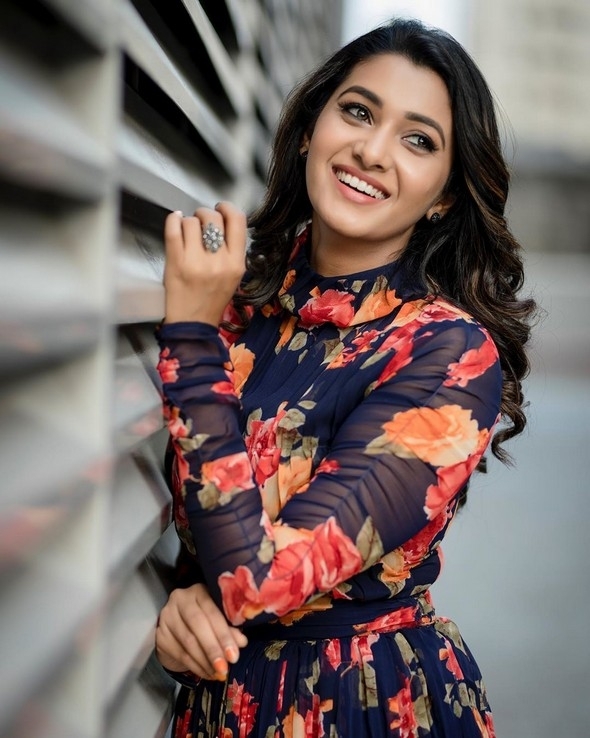 Priya Bhavani Shankar Photos - 12 / 15 photos