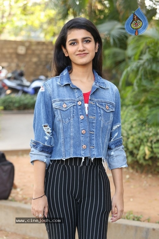 Priya Prakash Varrier Interview Photos - 10 / 21 photos