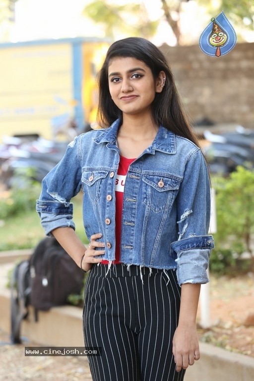 Priya Prakash Varrier Interview Photos - 14 / 21 photos