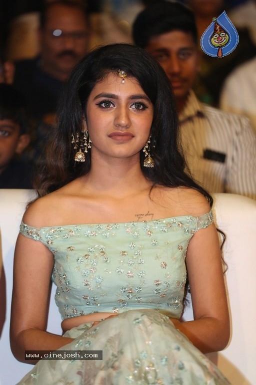 Priya Prakash Varrier Photos - 8 / 18 photos